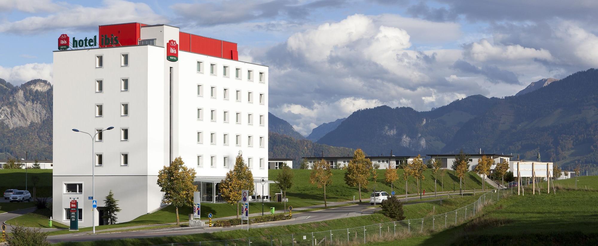 Ibis Bulle - La Gruyere Swiss Bike Hotel Exterior photo