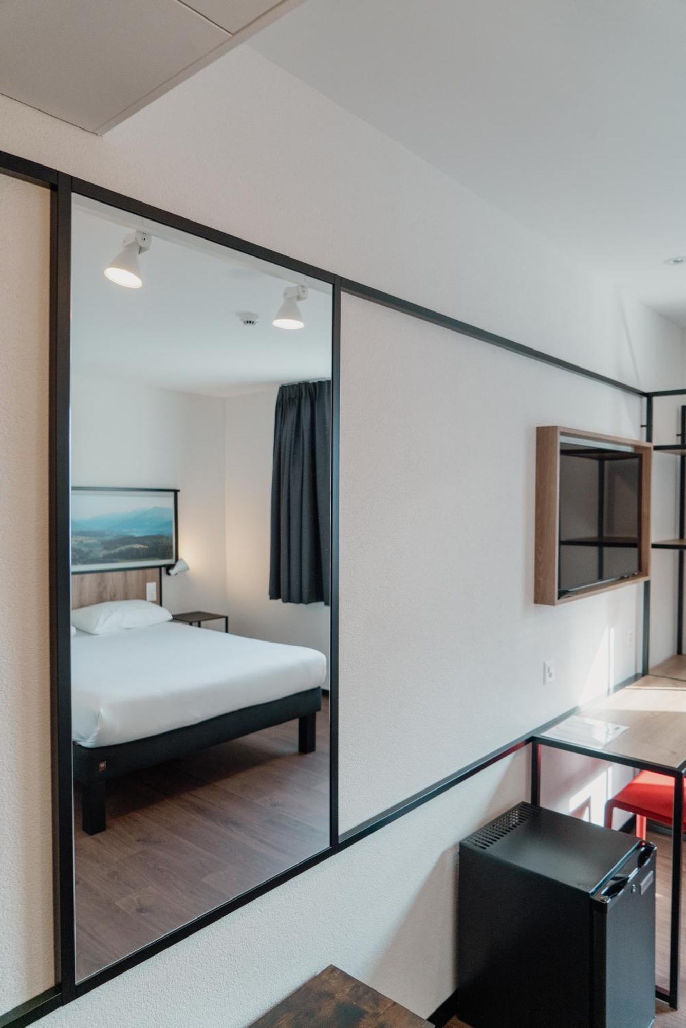 Ibis Bulle - La Gruyere Swiss Bike Hotel Exterior photo