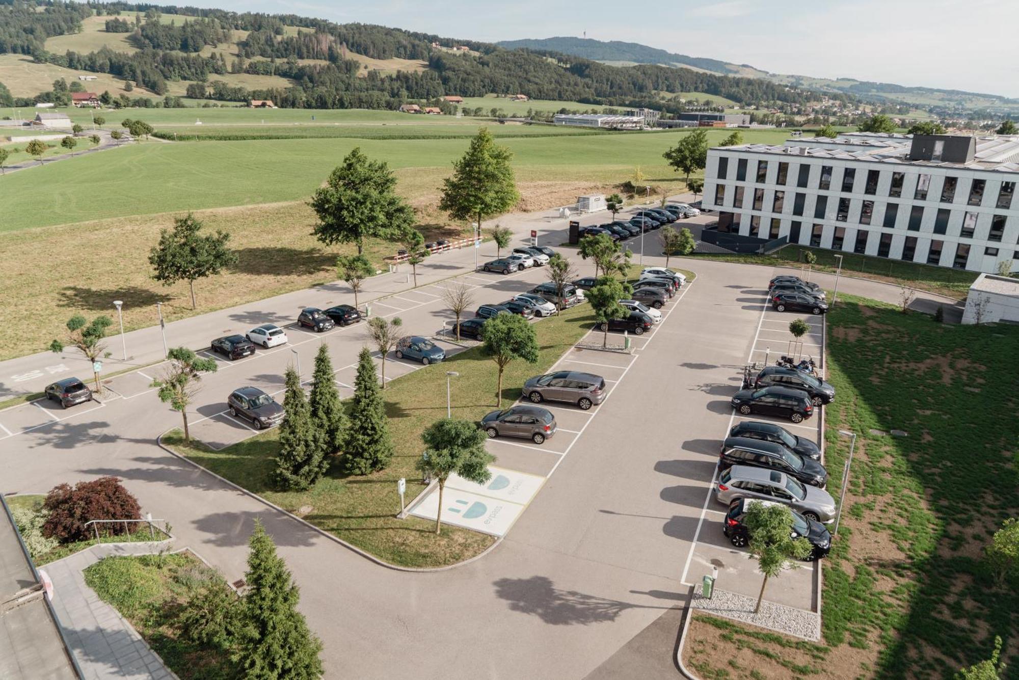 Ibis Bulle - La Gruyere Swiss Bike Hotel Exterior photo