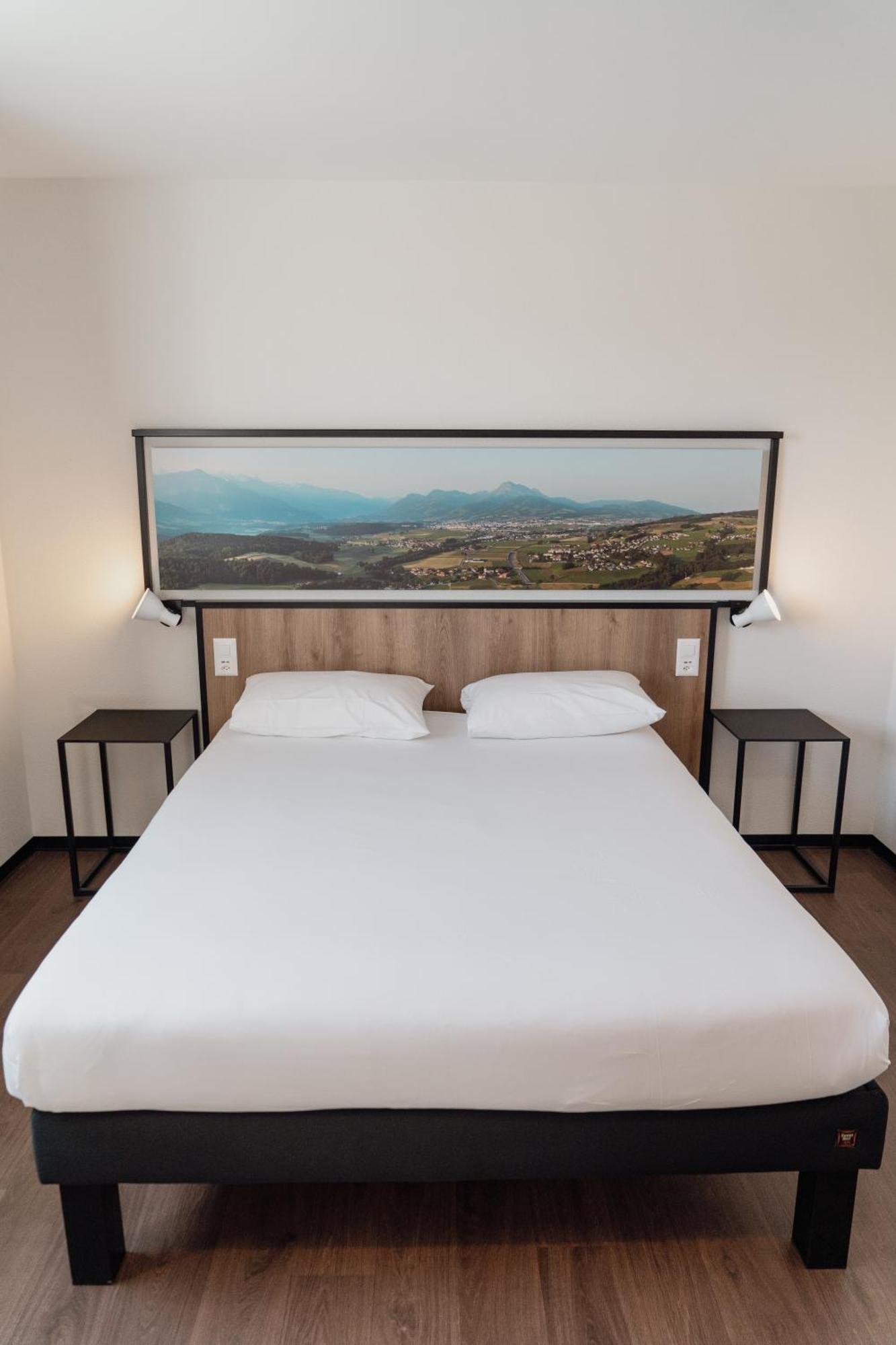 Ibis Bulle - La Gruyere Swiss Bike Hotel Exterior photo
