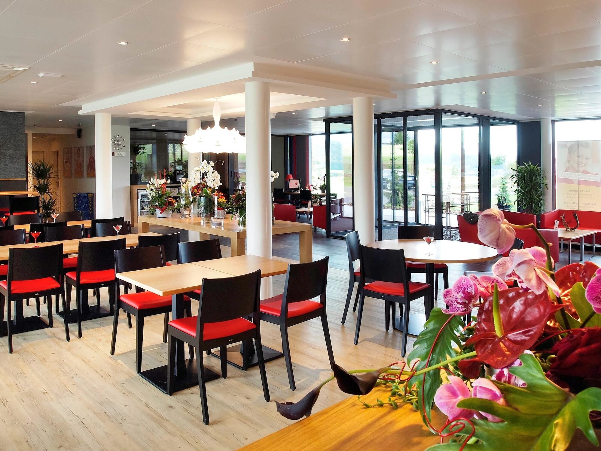 Ibis Bulle - La Gruyere Swiss Bike Hotel Exterior photo